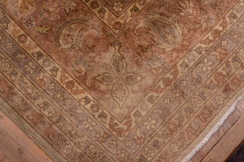 Antique Sivas Area Rug (11' x 18')